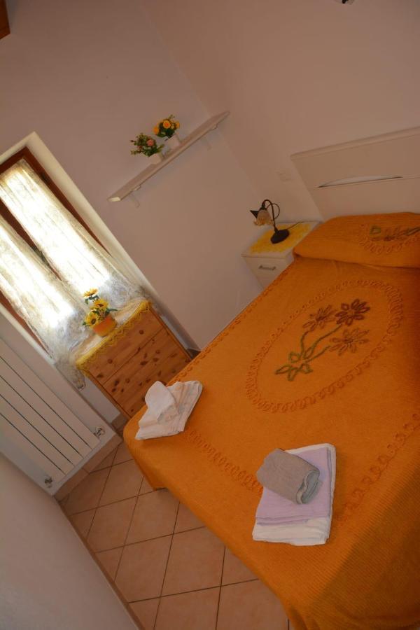 Agriturismo Ghirlanda Norma Rita Carrodano Inferiore Εξωτερικό φωτογραφία