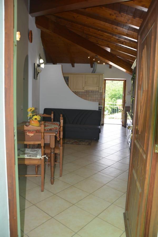Agriturismo Ghirlanda Norma Rita Carrodano Inferiore Εξωτερικό φωτογραφία