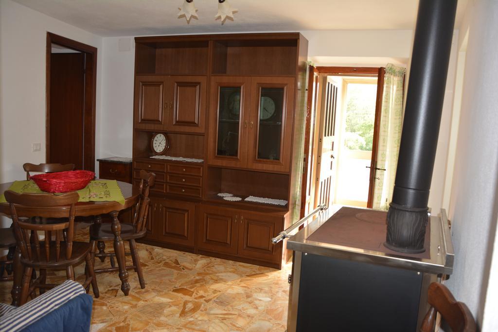 Agriturismo Ghirlanda Norma Rita Carrodano Inferiore Εξωτερικό φωτογραφία