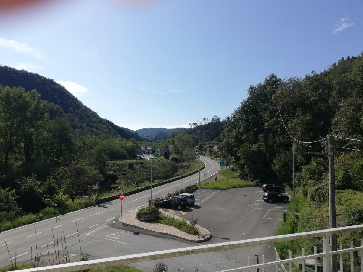 Agriturismo Ghirlanda Norma Rita Carrodano Inferiore Εξωτερικό φωτογραφία